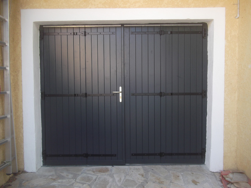 Portes de garage battante